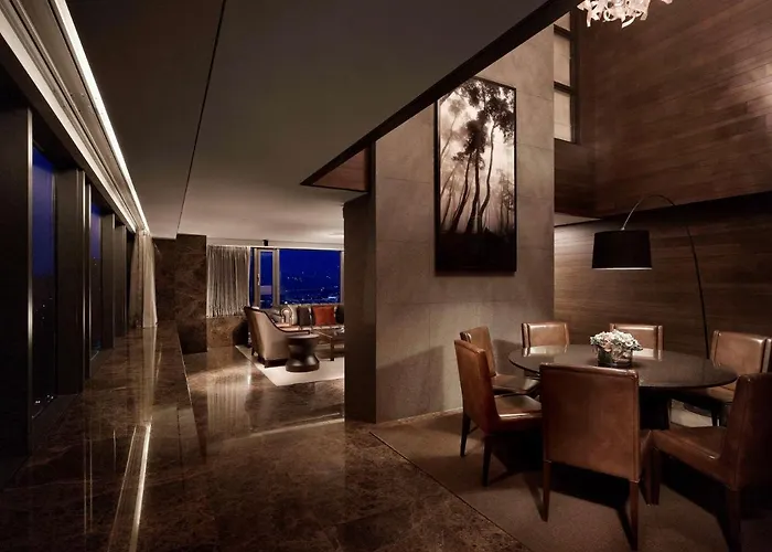 Banyan Tree Club & Hotel