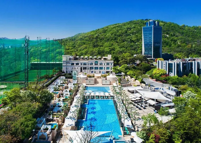 Banyan Tree Club & Seoul