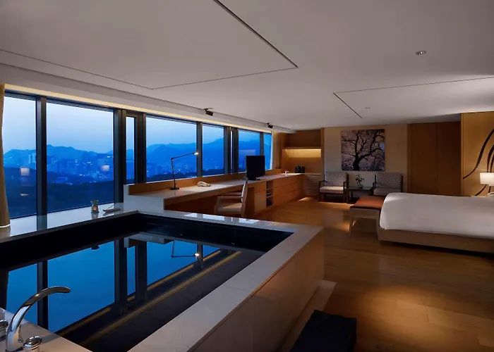 Banyan Tree Club & 5*